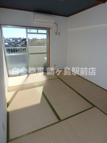 坂戸市大字片柳の賃貸マンションの和室