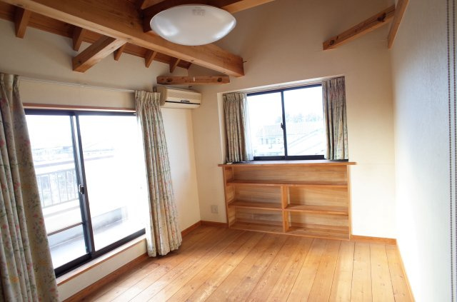 東松山市松山町1丁目　中古戸建（畑付き）の洋室|３階 洋室