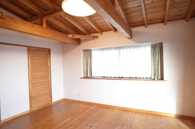東松山市松山町1丁目　中古戸建の洋室|３階 洋室