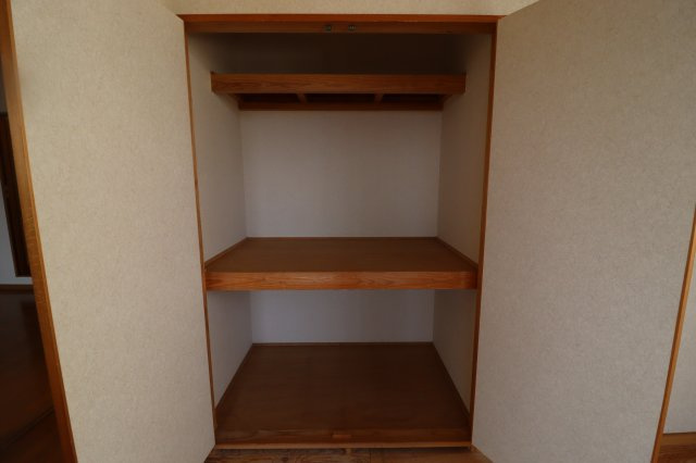 グリーンハイツBの収納