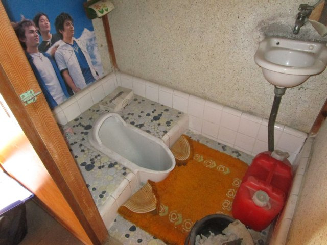 東松山市野田　中古戸建のトイレ