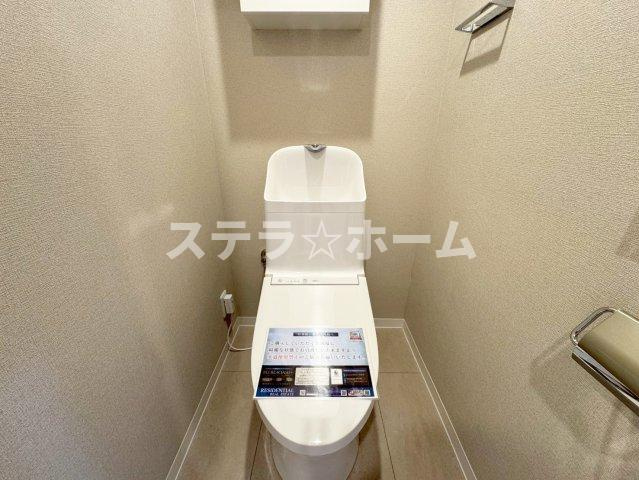 吹田ロイヤルマンションのトイレ|落ち着いたトイレです