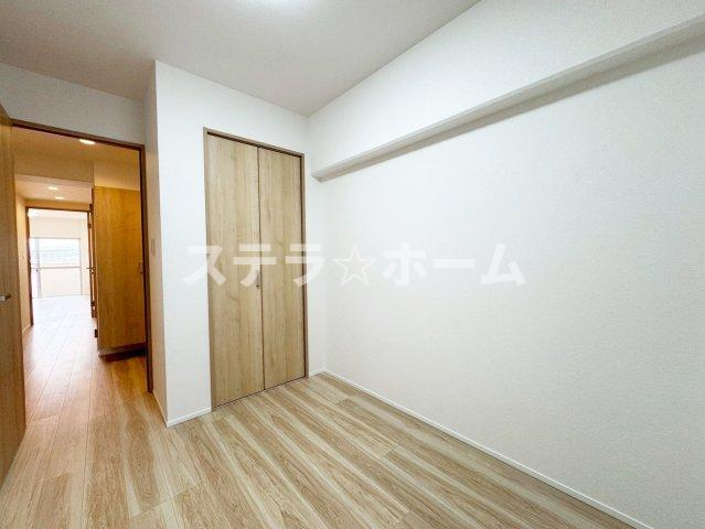 吹田ロイヤルマンションの洋室|ゆったりした洋室です