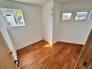 【洋室】 | 洲本市上内膳　中古住宅 | 室内画像