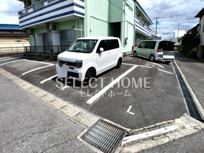【駐車場】 | ぎんなんハウス | カースペースがあります