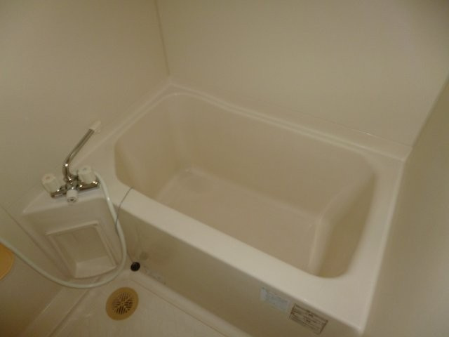 サンキャロットＡの浴室