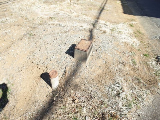 東松山市野田　土地32坪の外観|水道メーター