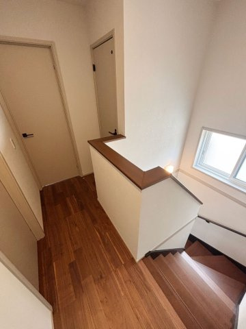 久留米市合川町11号地のその他|階段にも窓があり光を取り入れることができます♪