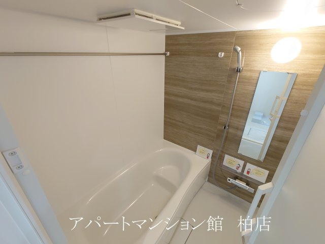 コニフェールⅢの浴室