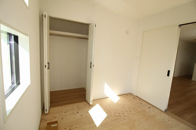 香美市土佐山田町宝町4丁目　3号棟（全5区画）　新築戸建の和室|1F　和洋室　4.5帖