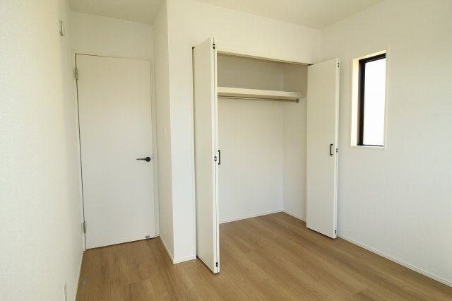 香美市土佐山田町宝町4丁目　3号棟（全5区画）　新築戸建の洋室|2F　南東の部屋　5.25帖