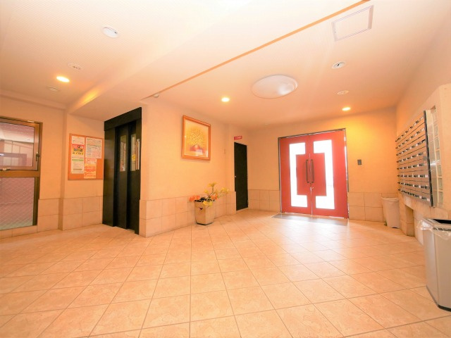 グレース大阪港のロビー