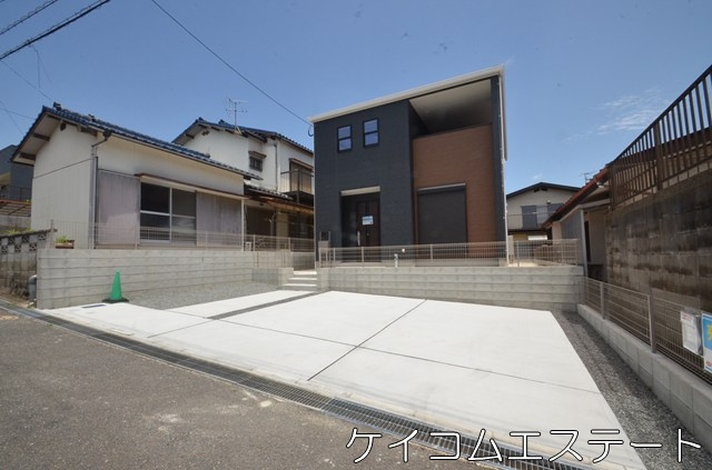 新築　永犬丸南町住宅の駐車場