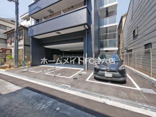 【駐車場】 | エスリード弁天町NORTH RESIDENCE