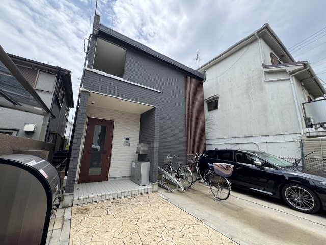 リブリ・岡町の外観