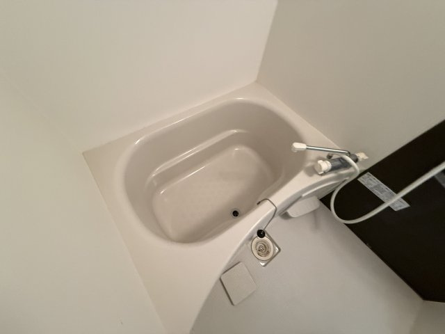 リブリ・岡町の浴室