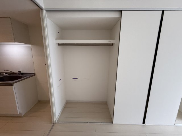 リブリ・岡町の収納