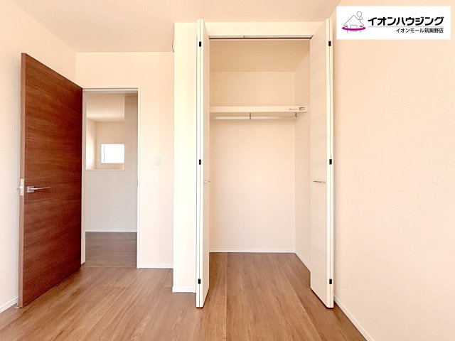 収納完備！洋服がたくさんあっても安心♪