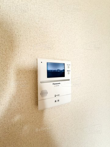 リバーサイド東櫛原のセキュリティ|TVモニター付きで安心です☆
