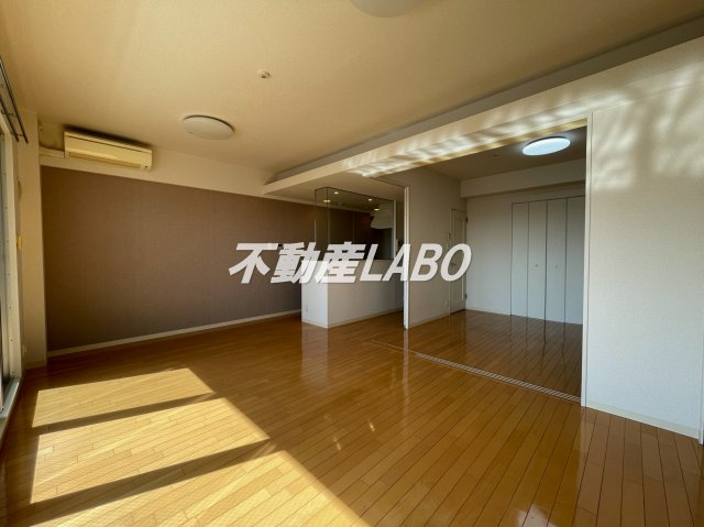 CITY SPIRE幸町の居間・リビング