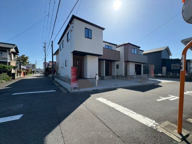 新築戸建　江南市古知野町2期　全2区画分譲の外観|「現地（2025年10月9日）撮影」　
■全体写真　
■ヤマダ不動産　株式会社リライフ　