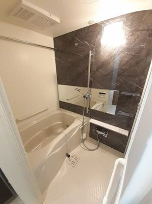 アンジュの浴室