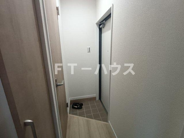 Albion新検見川の玄関