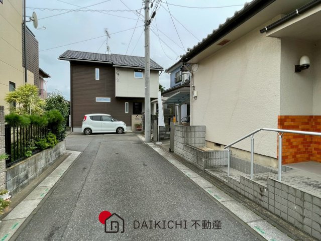 【前面道路含む現地写真】 | 白岡市篠津　中古戸建