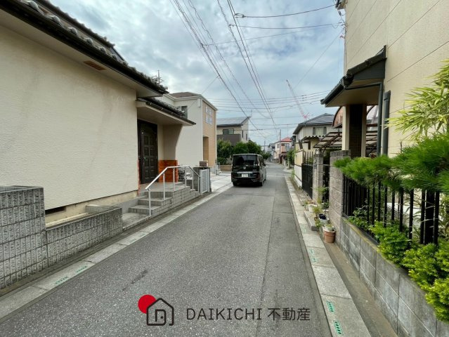 【前面道路含む現地写真】 | 白岡市篠津　中古戸建