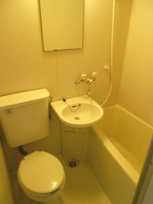 apartment 本町５丁目