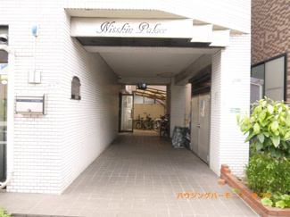 【エントランス】 | エントランスは、安心のオートロック。