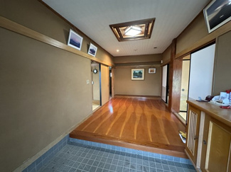 【玄関】 | 【北杜市須玉町穴平】平坦な土地に佇む平家物件