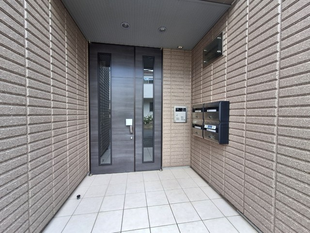 Ｑｕｉｎｔｅｔｔｏ ｄｉ ｃａｓａのエントランス|★オートロックエントランス★