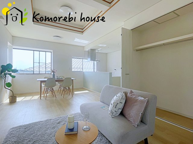 上尾市大字原市　中古戸建の居間・リビング|2025/8/18　撮影