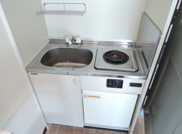 名古屋市天白区植田西２丁目　収益マンションのキッチン