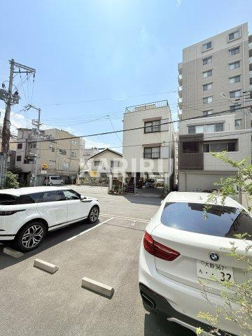 ﾗ･ﾌｪｽﾀ真田山の駐車場