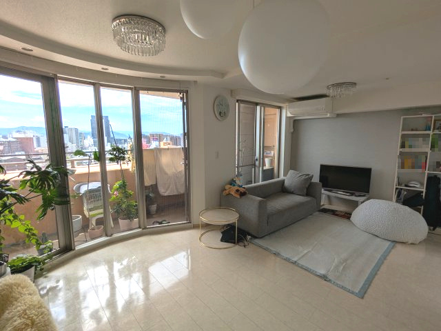 アリストタワー和歌山シティの居間・リビング