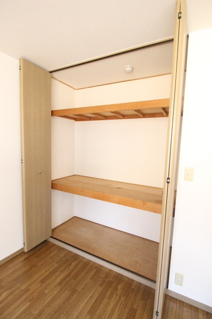 サンビレッジ梅満Cの収納|収納スペース豊富です☆