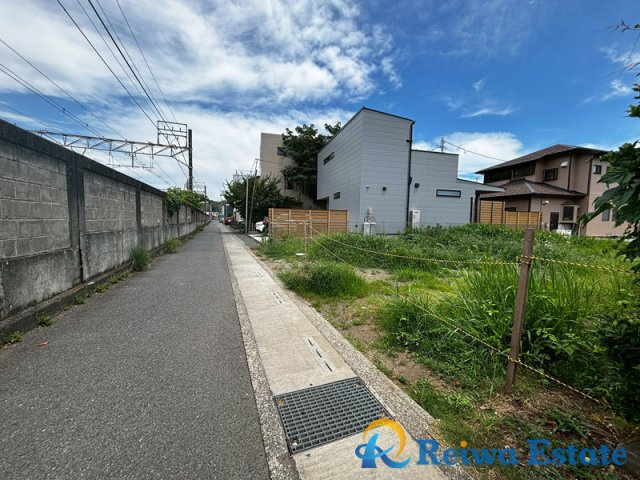 売地　中郡大磯町東小磯の前面道路含む現地写真