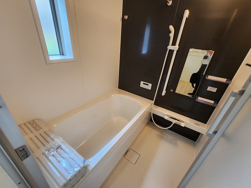 小牧市大字本庄字郷浦　新築戸建　１号棟の浴室|お風呂で日々の疲れを落としましょう