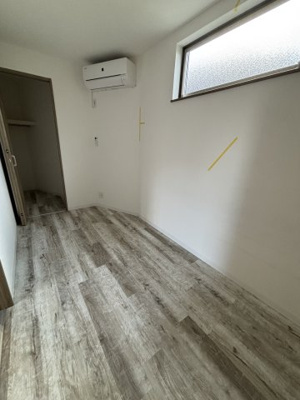 【洋室】 | サンシエ寝屋川