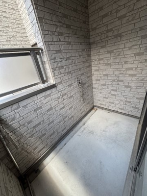 【バルコニー】 | サンシエ寝屋川