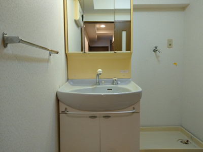 【独立洗面台】 | グランドパレス守恒Ⅱ（B-2）