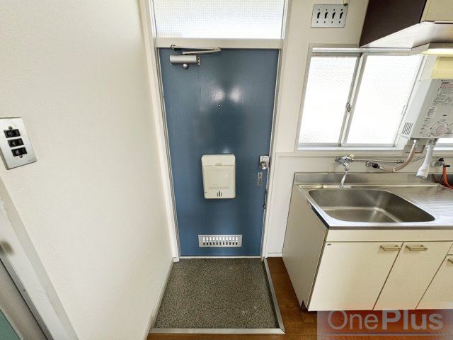 めぞんかもめの玄関