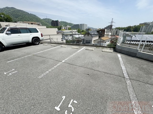 めぞんかもめの駐車場