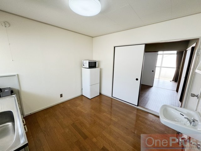 めぞんかもめの居間・リビング