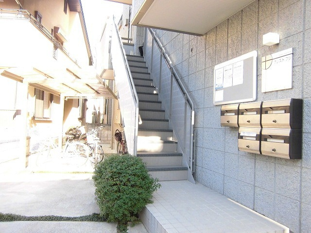 クレストフジのエントランス|★エントランス★