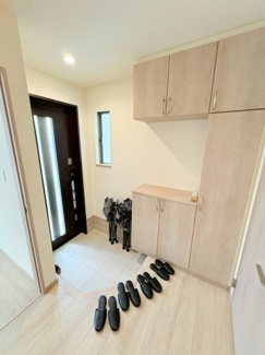 【玄関】 | 狭山市東三ツ木　新築分譲　西武新宿線『新狭山駅』徒歩9分　【新狭山小学区】