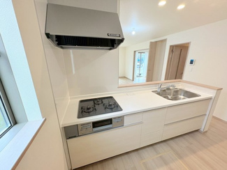 【キッチン】 | 狭山市東三ツ木　新築分譲　西武新宿線『新狭山駅』徒歩9分　【新狭山小学区】