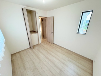 【洋室】 | 狭山市東三ツ木　新築分譲　西武新宿線『新狭山駅』徒歩9分　【新狭山小学区】